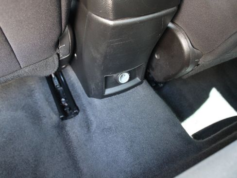 Used 2013 Chevrolet Cruze Eco FWD image 24
