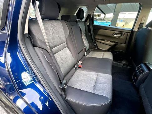 Certified 2024 Nissan Rogue SV image 20