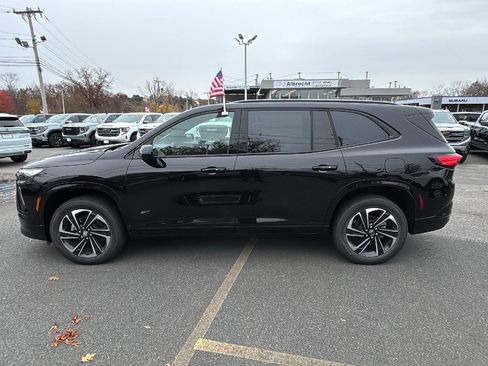 New 2026 Buick Enclave Sport Touring w/ Power Package image 4