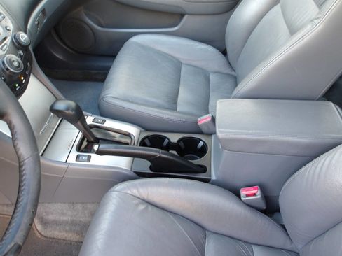 Used 2007 Honda Accord EX image 16