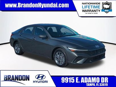 Used 2025 Hyundai Elantra Hybrid