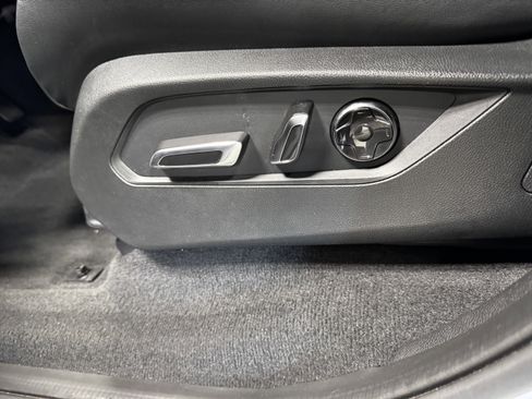 Certified 2023 Acura MDX w/Technology Package image 36