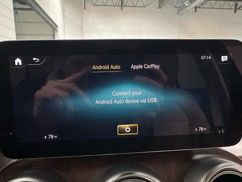 Used 2022 Mercedes-Benz GLC 300 4MATIC image 19