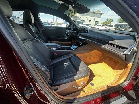 Used 2022 Lucid Air Grand Touring image 18