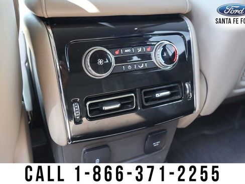 Used 2022 Lincoln Aviator 2WD w/ Elements Package image 24