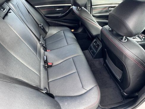 Used 2017 BMW 330e RWD image 17