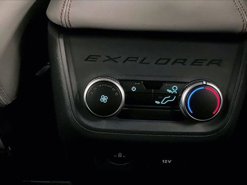 New 2026 Ford Explorer Active w/ Active Comfort Package image 33