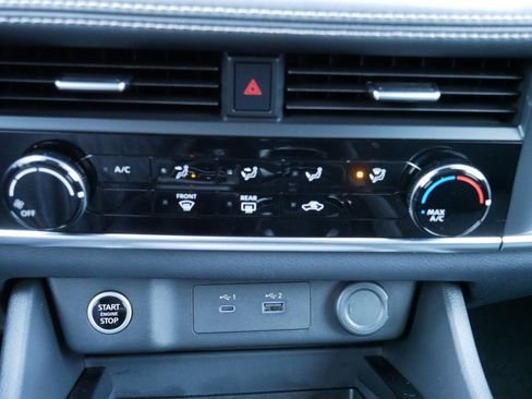 Certified 2023 Nissan Rogue S image 23