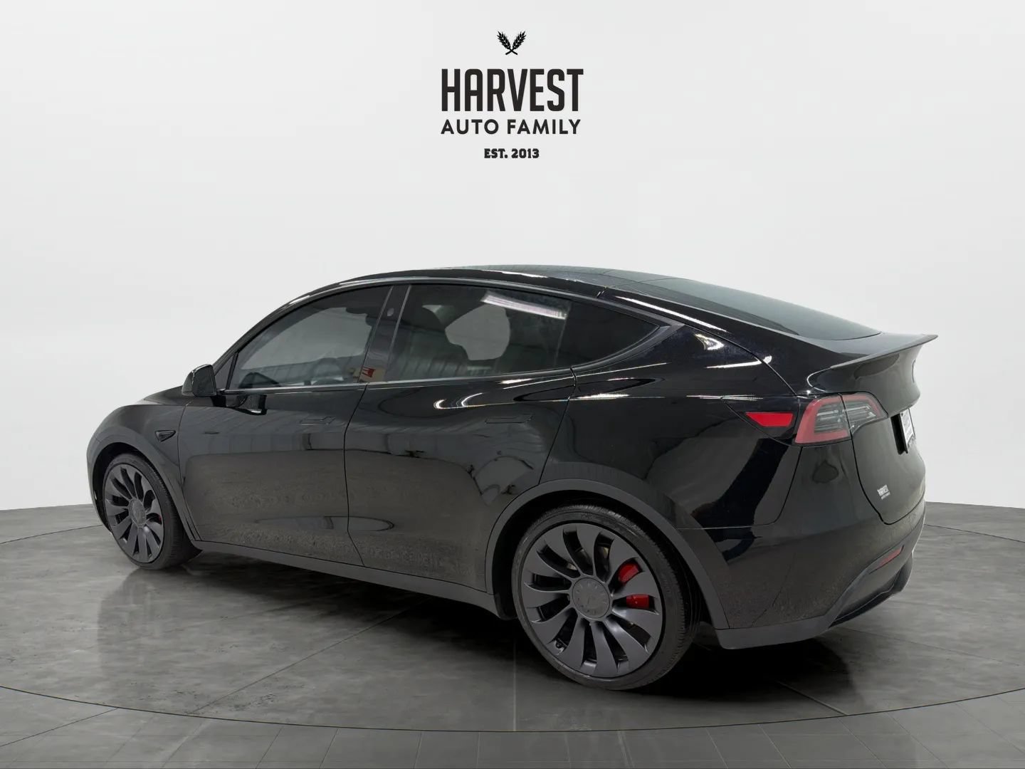 Used 2025 Tesla Model Y Performance AWD/4WD image 3