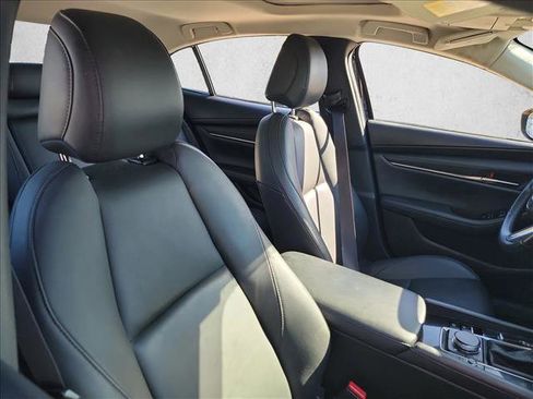 Used 2023 MAZDA MAZDA3 s image 15