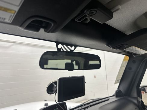 Used 2013 Jeep Wrangler Sport image 27