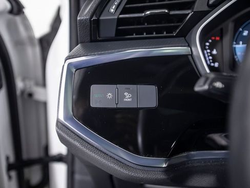 Used 2023 Audi Q3 2.0T Premium w/ Black Optic Package image 36