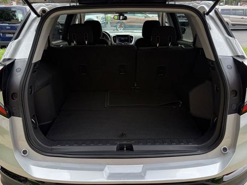 Used 2020 GMC Terrain SLE w/ Elevation Edition FWD image 21
