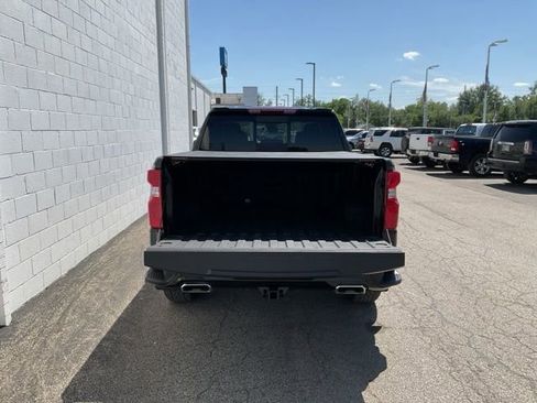 Used 2025 Chevrolet Silverado 1500 RST image 8