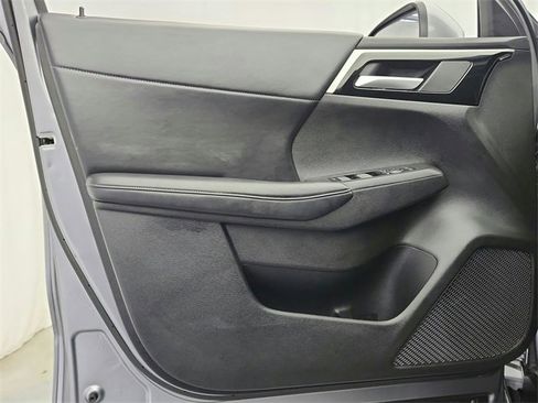 Used 2024 Mitsubishi Outlander SE image 23