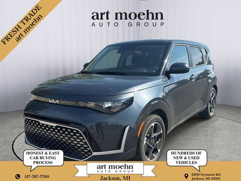 Used 2025 Kia Soul EX FWD image 1