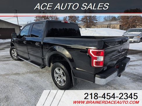 Used 2018 Ford F150 XLT image 3