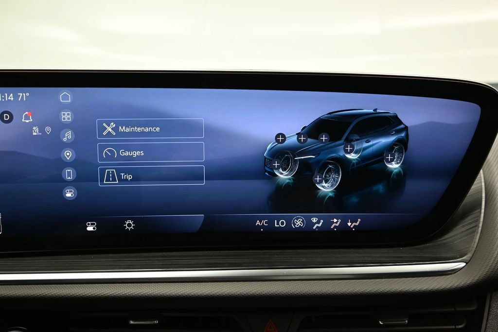 Used 2024 Buick Envision Preferred AWD/4WD image 30