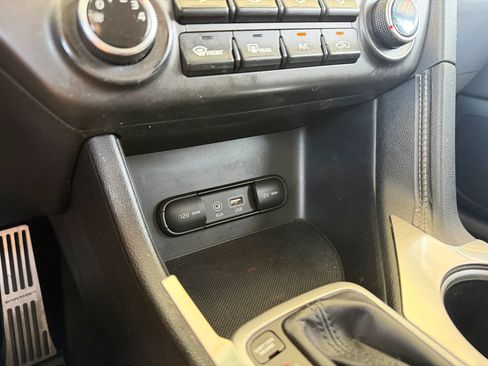 Used 2018 Kia Sportage LX FWD image 15