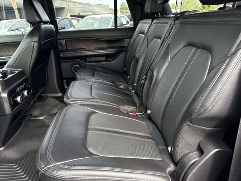Used 2021 Ford Expedition Max Limited RWD image 21