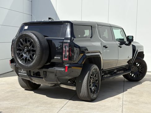 Used 2025 GMC Hummer EV 2X AWD/4WD image 7