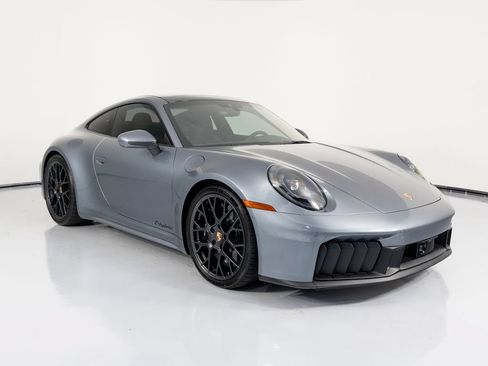 Certified 2025 Porsche 911 Carrera 4 GTS AWD/4WD image 12