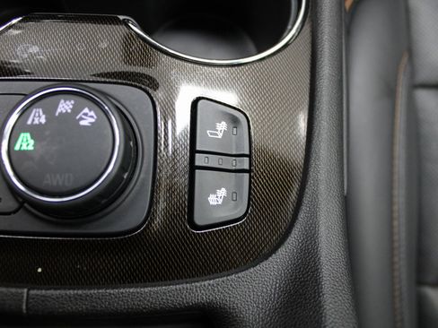 Used 2023 GMC Acadia AT4 image 48