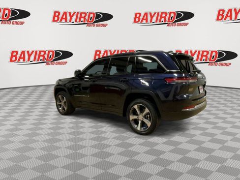 Used 2022 Jeep Grand Cherokee Limited 4xe image 7