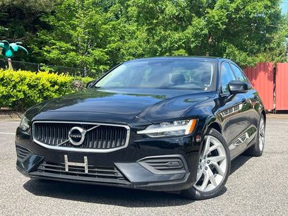 Used 2020 Volvo S60 T5 Momentum w/ Protection Package Premier