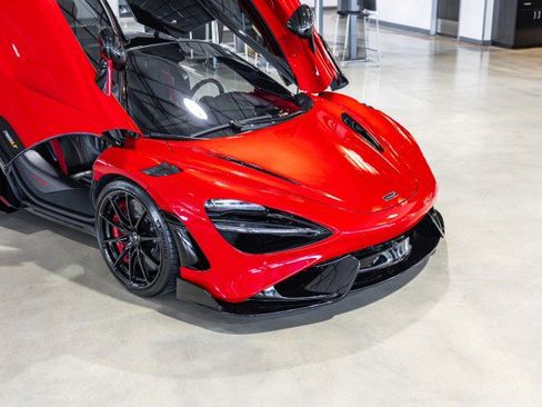 Used 2021 McLaren 765LT image 9