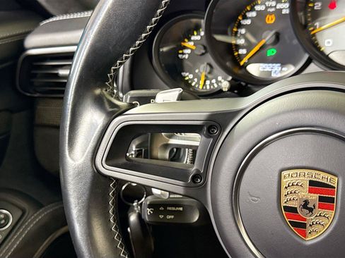 Used 2018 Porsche 911 GT3 w/ Sport Chrono Package RWD image 24