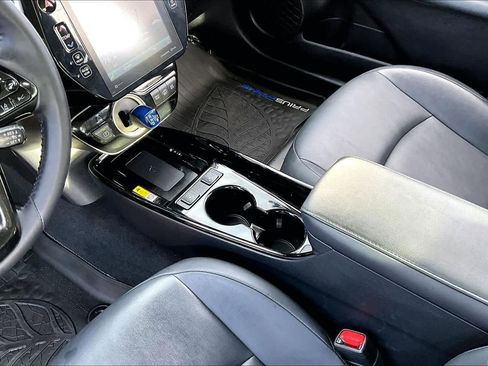 Certified 2020 Toyota Prius Prime XLE image 16