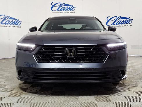 Used 2024 Honda Accord EX image 3
