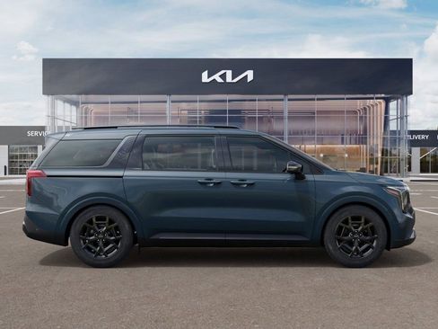 New 2025 Kia Carnival SX Prestige image 2