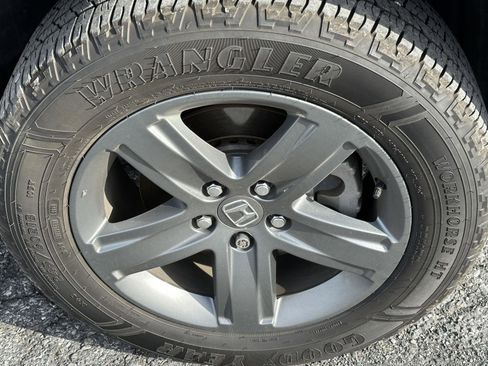 Used 2023 Honda Ridgeline RTL-E image 10