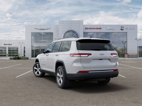 New 2025 Jeep Grand Cherokee L Limited w/ Trailer Tow Package image 3