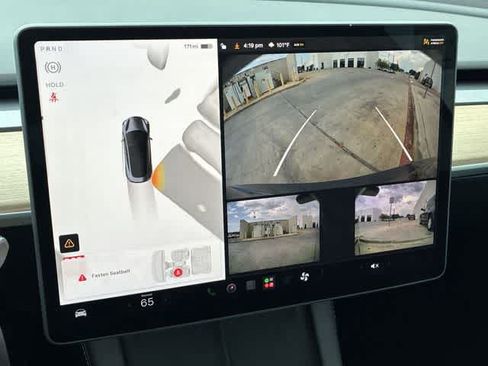 Used 2023 Tesla Model 3 Standard Range RWD image 32