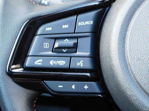 Used 2025 Subaru Forester Touring image 31