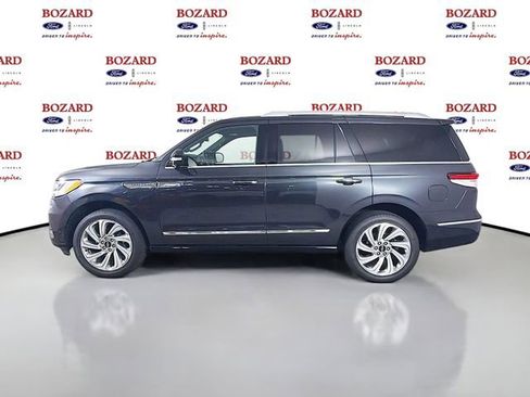 Certified 2024 Lincoln Navigator Reserve AWD/4WD image 5