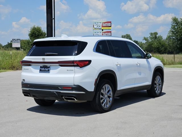 Used 2025 Buick Enclave Preferred FWD image 7