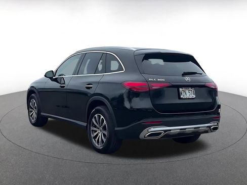 Used 2024 Mercedes-Benz GLC 300 image 11