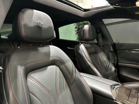 Used 2018 Maserati Quattroporte S Q4 AWD/4WD image 43