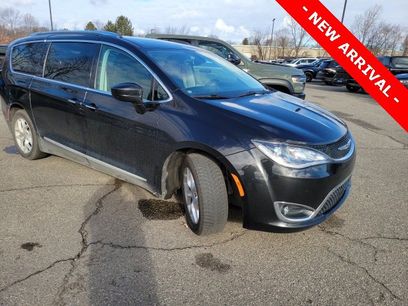 Used 2017 Chrysler Pacifica Touring-L Plus w/ Tire & Wheel Group