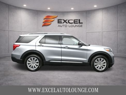 Used 2020 Ford Explorer Limited w/ Hybrid Equipment Group 310A AWD/4WD image 10