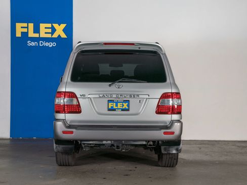 Used 2006 Toyota Land Cruiser AWD/4WD image 5