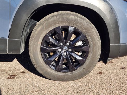 Used 2024 MAZDA CX-50 AWD 2.5 S w/ Premium Package image 29