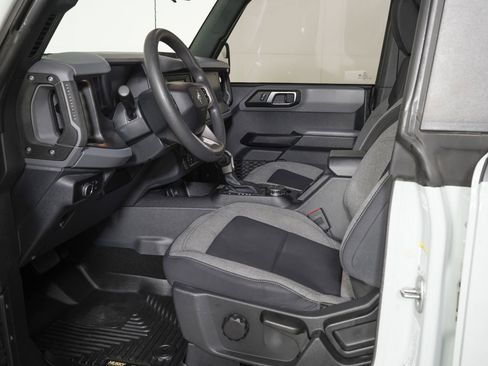 Used 2023 Ford Bronco 4-Door image 13