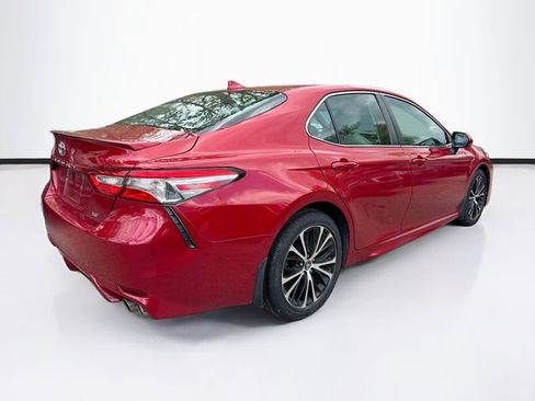 Used 2019 Toyota Camry SE image 7