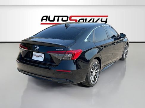 Used 2023 Honda Civic Touring image 7