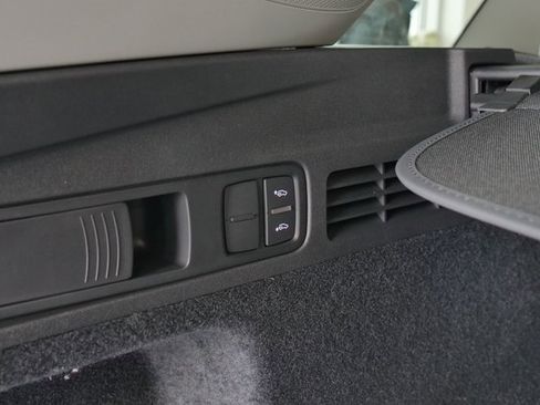 New 2025 Audi Q5 Prestige image 14